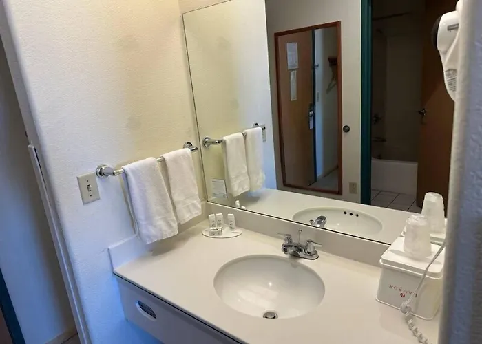 Ramada By Wyndham Williams/grand Canyon Area 3*