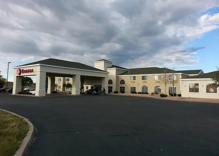 Ramada By Wyndham Williams/grand Canyon Area Hotel