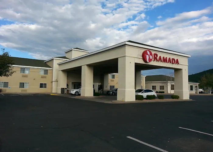 Hotel Ramada By Wyndham Williams/grand Canyon Area